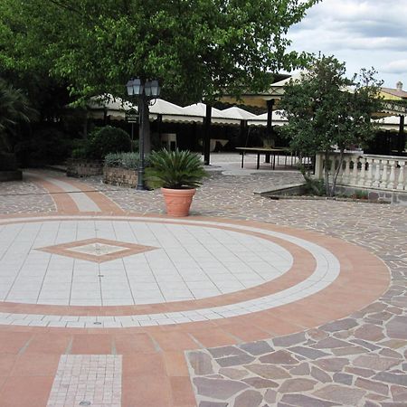 Hotel Val Di Sangro Perano Екстериор снимка