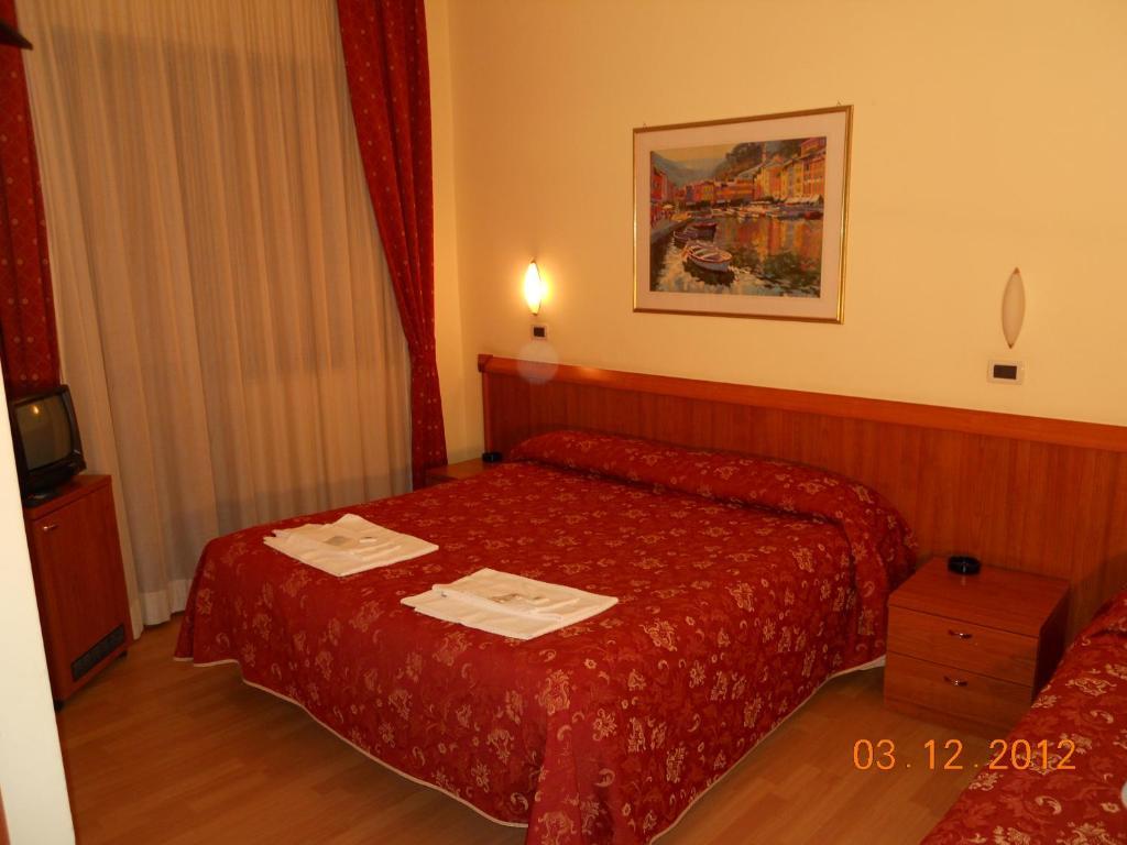 Hotel Val Di Sangro Perano Стая снимка