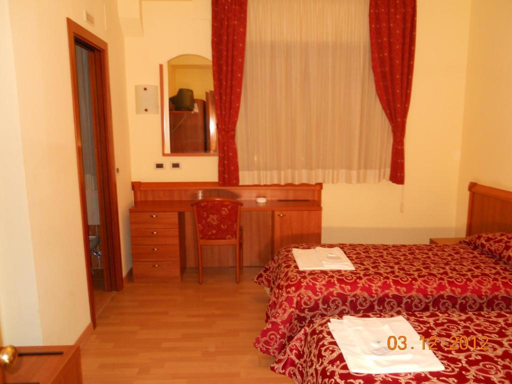 Hotel Val Di Sangro Perano Стая снимка