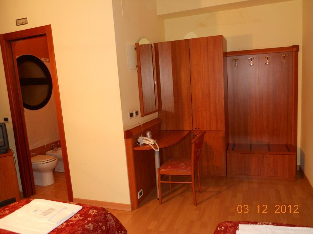 Hotel Val Di Sangro Perano Стая снимка